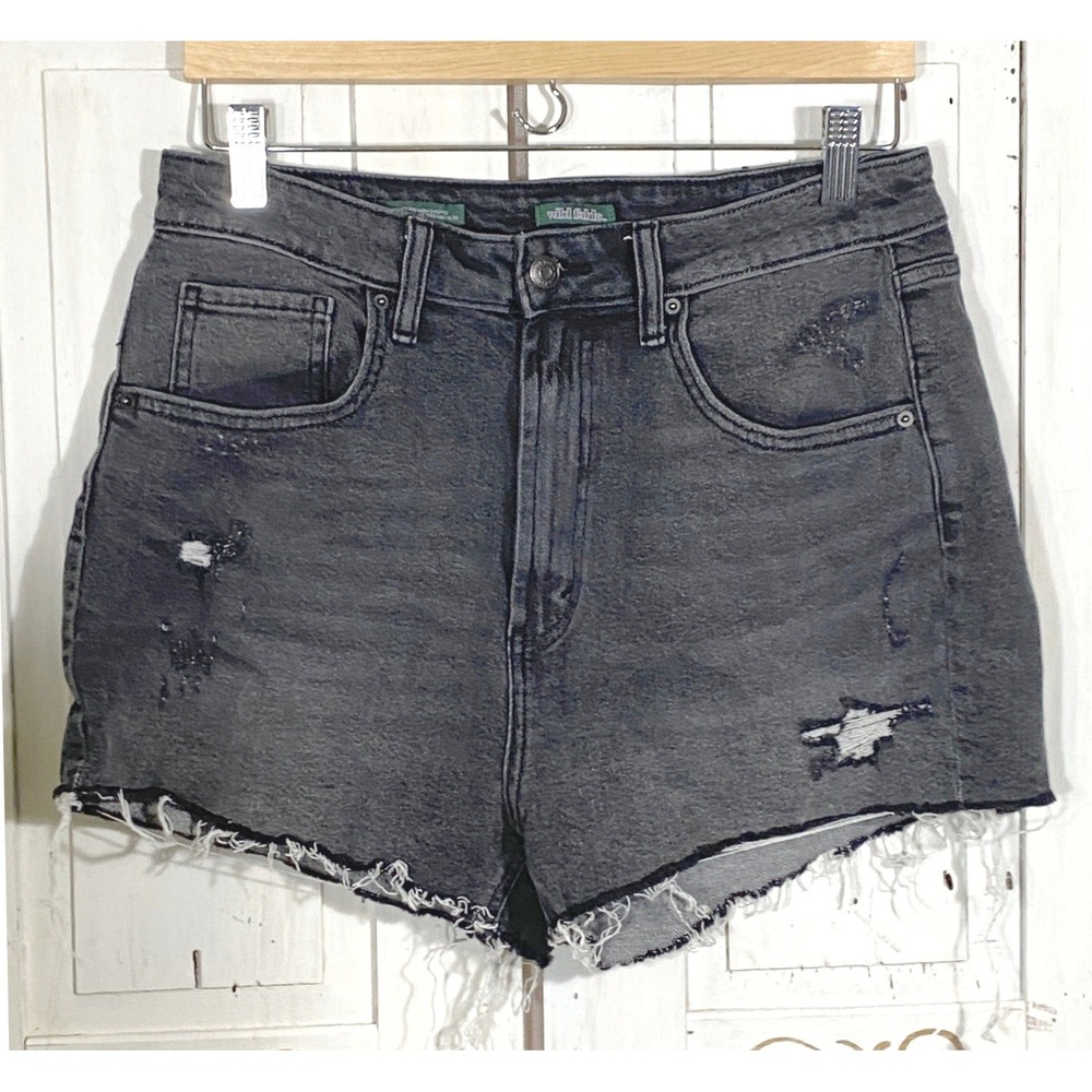 Wild Fable Highest Rise Mom Shorts Black Distressed Denim Size 10 Frayed Hem